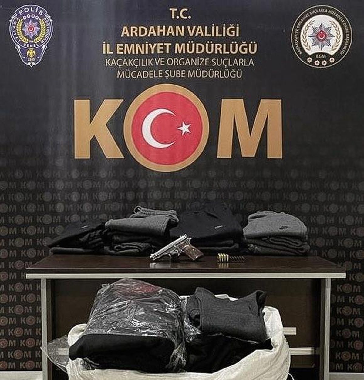 Ardahan\'da kaçakçılık operasyonu: 4 şüpheli gözaltına alındı