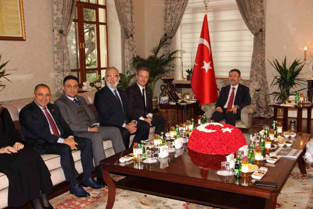 Tarım ve Orman Bakanı Manisa\'da