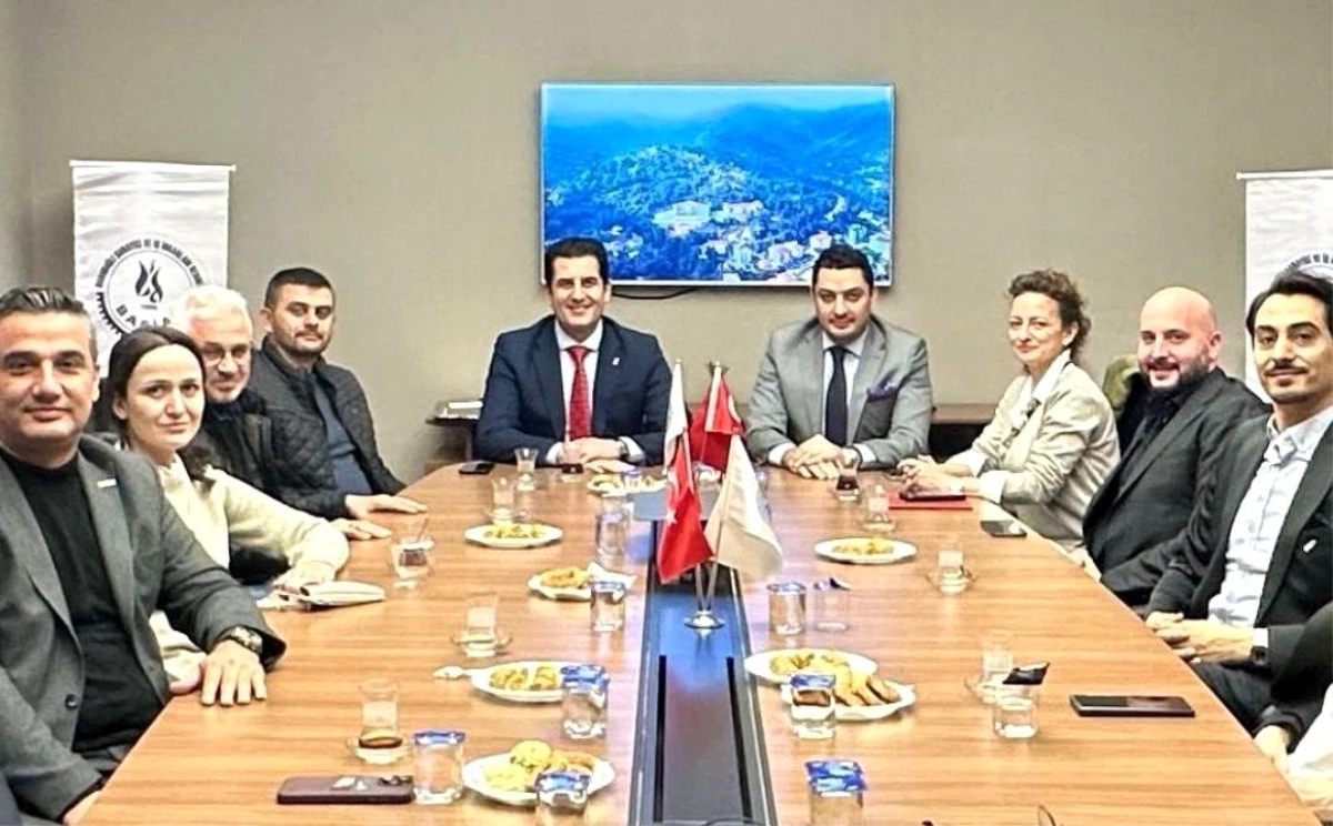 AK Parti Denizli İl Başkanı Yücel Güngör, Babadağ iş dünyası temsilcileriyle bir araya geldi