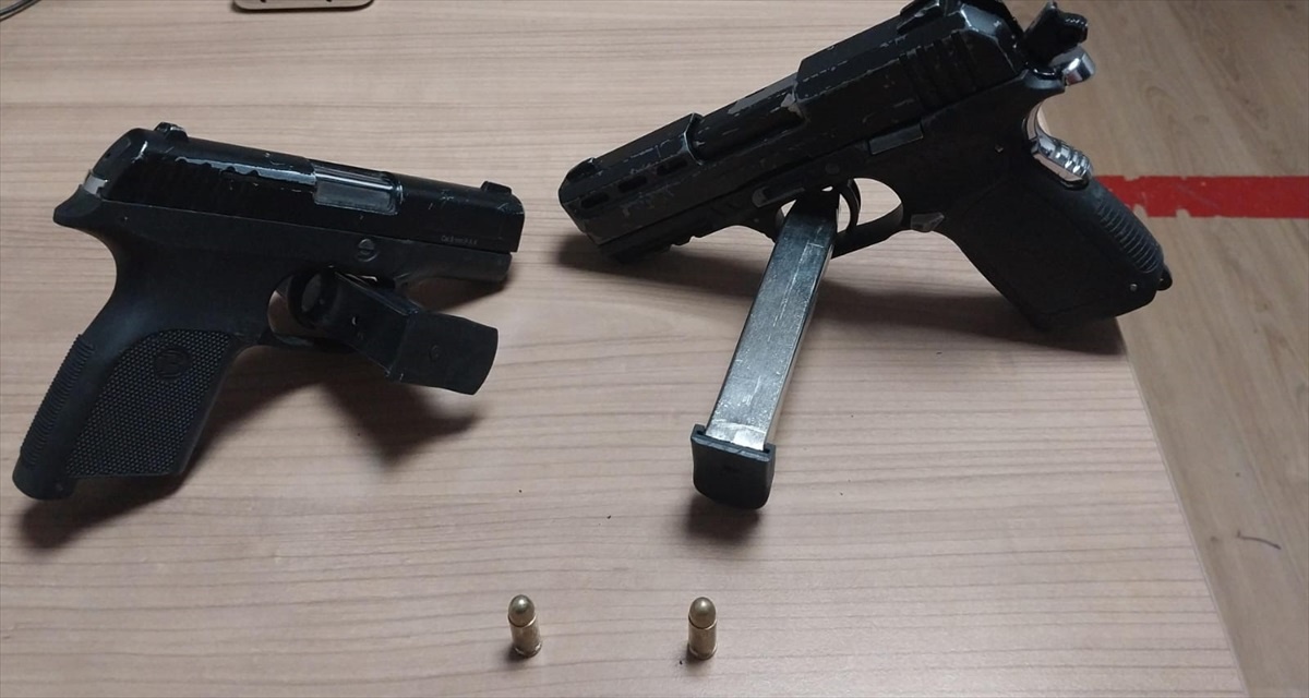 Eskişehir\'de Uyuşturucu Operasyonu: 4 Tutuklama