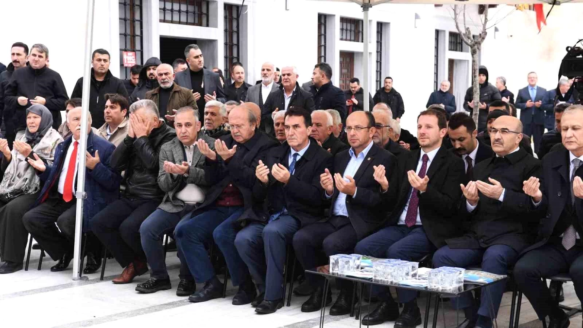 Hüdavendigar Osmangazi Camii ve sosyal tesisleri hizmete açıldı
