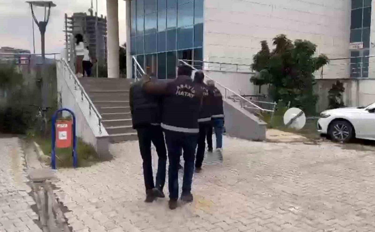 İskenderun\'da iş yerinden hırsızlık şüphelileri tutuklandı
