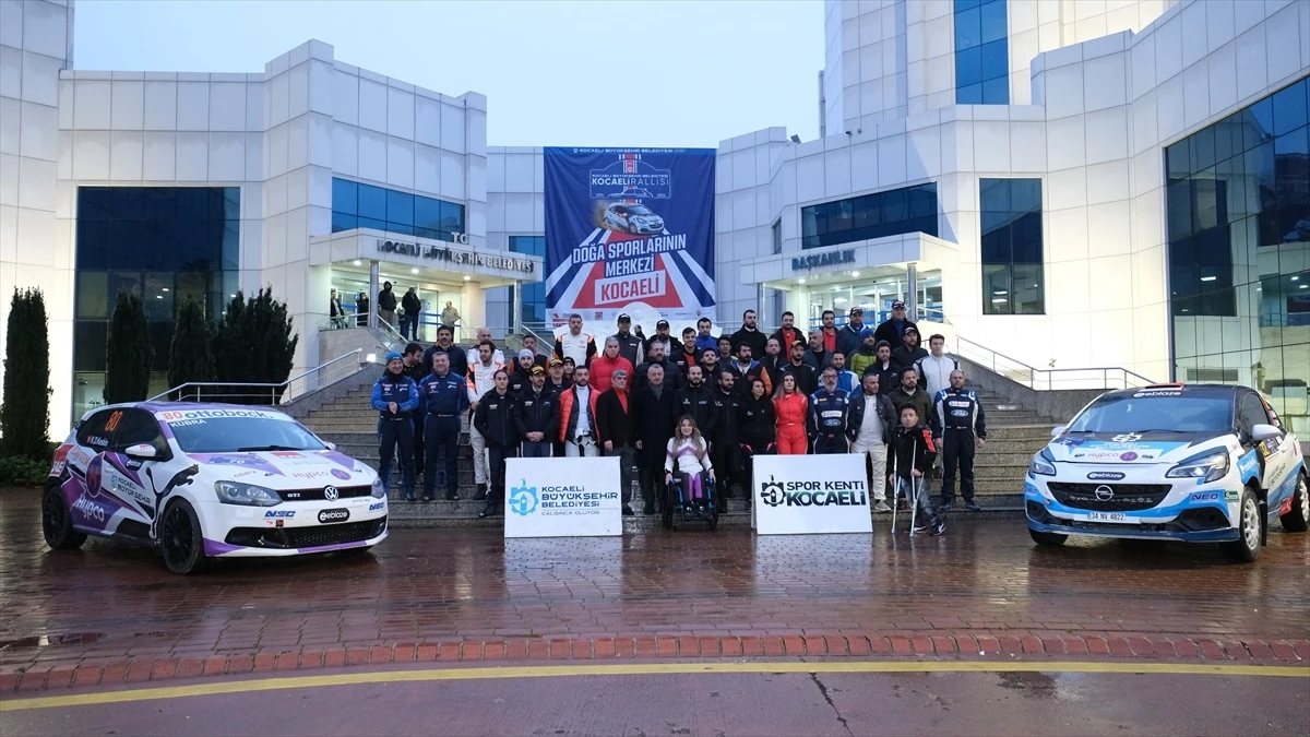 Petrol Ofisi Maxima 2023 Türkiye Ralli Şampiyonası\'nın 6\'ncı yarışı olan 40. Kocaeli Rallisi başladı