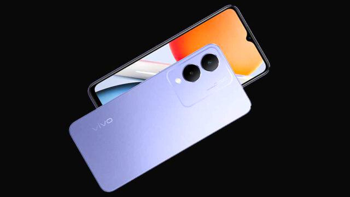Vivo Y36i: Fırçalanmış tasarımı ve 90Hz ekranıyla dikkat çekiyor