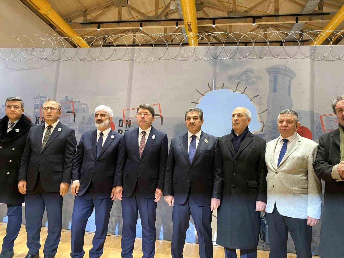 Adalet Bakanı Tunç: "7 Ekim\' den bu yana devam eden İsrail saldırılarında şu ana kadar 20 bine yakın Filistinli şehit edildi"