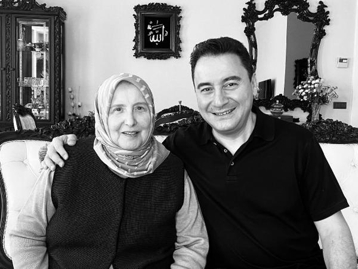 DEVA Partisi Genel Başkanı Ali Babacan\'ın annesi Güner Babacan hayatını kaybetti