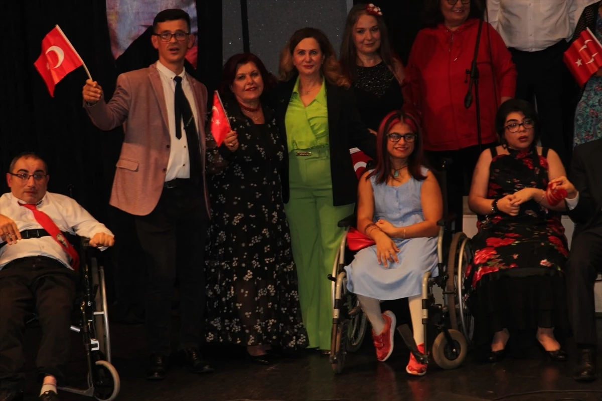 Antalya\'da Engelliler Günü Konseri