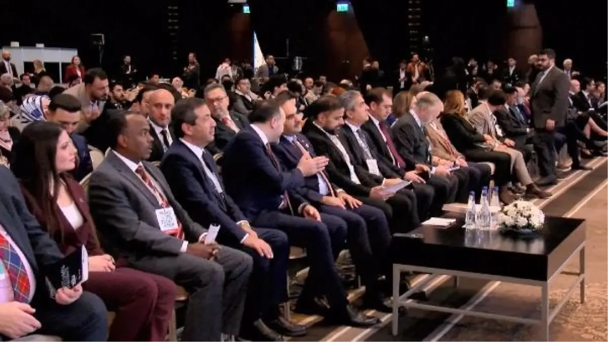 Bakan Kacır: İsrail zulmü, teknolojinin insanlığı nasıl yok ettiğini gösteriyor