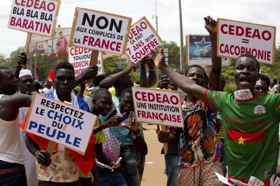 Burkina Faso Fransızca'yı resmi dil olmaktan çıkardı
