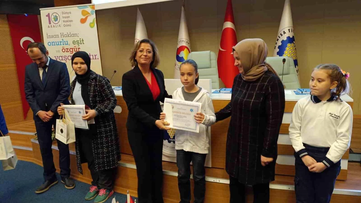 Çocuk gözüyle insan hakları resim yarışması ödülleri sahiplerini buldu