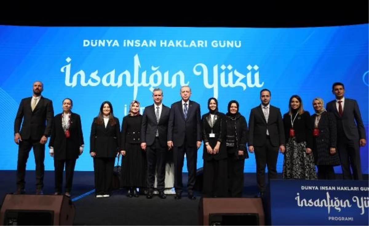 Cumhurbaşkanı Erdoğan: "Giderek şiddetlenen barbarlık örneklerini ve arşa yükselen masum çığlıklarını bir dönüm noktasına yaklaştığımızın işaretleri...