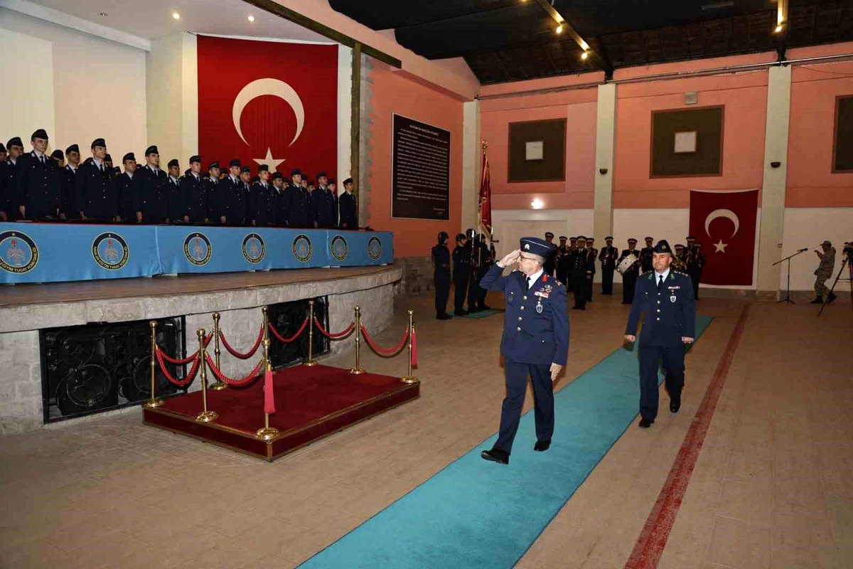 Kütahya\'da yedek subayların yemin töreni