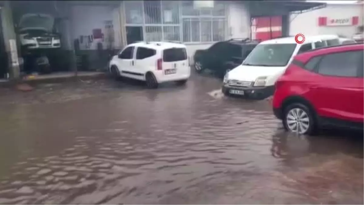 Osmaniye'de yağmur sonrası Düziçi Küçük Sanayi Sitesi göle döndü