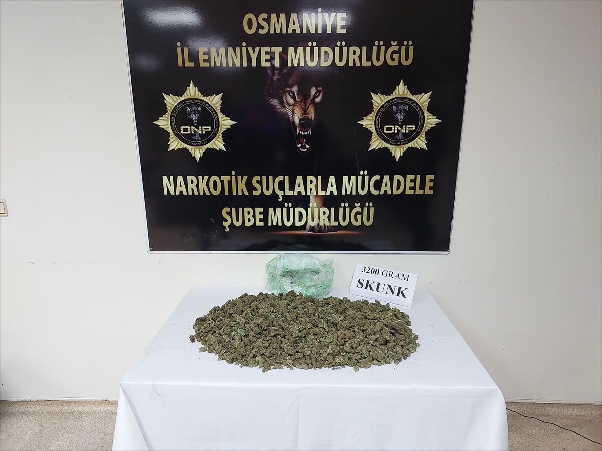 Osmaniye\'de yolcu otobüsünde sentetik uyuşturucu ele geçirildi