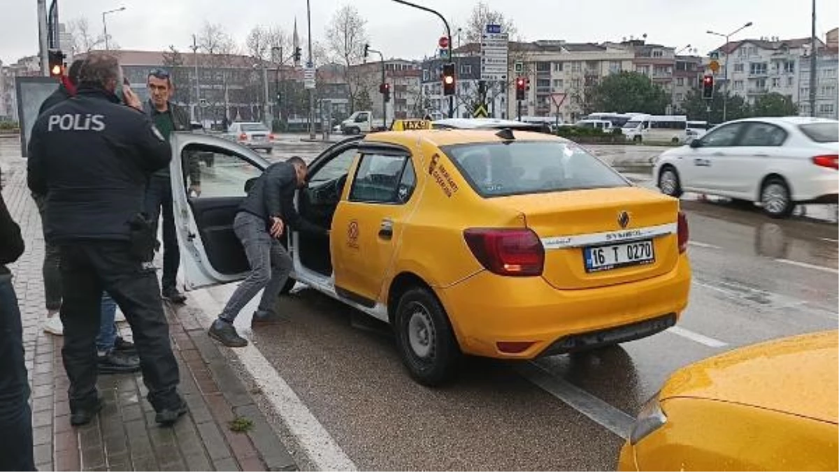 Bursa\'da taksici boynundan bıçaklandı, şüpheli adli kontrol şartıyla serbest bırakıldı