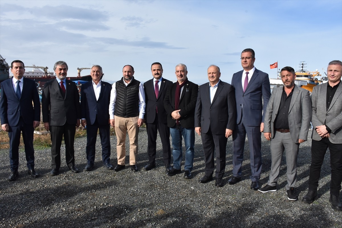 TBMM Balıkçılık ve Su Ürünleri Araştırma Komisyonu Ordu\'da sektör temsilcileriyle bir araya geldi