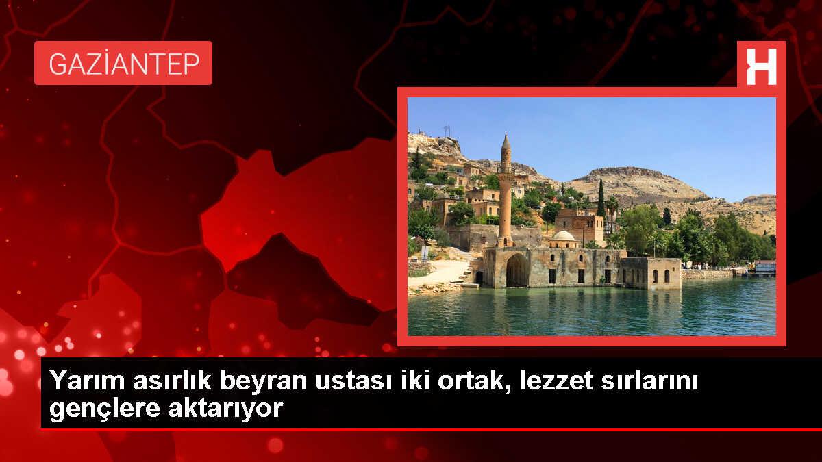 Gaziantep'te Antep beyranı ustaları gençlere öğretiyor