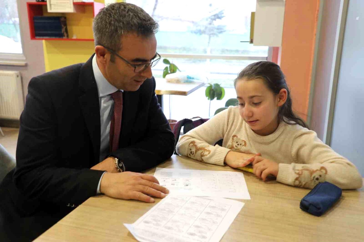 Ağrı Gençlik Merkezi\'nde Gençlerle Buluşma