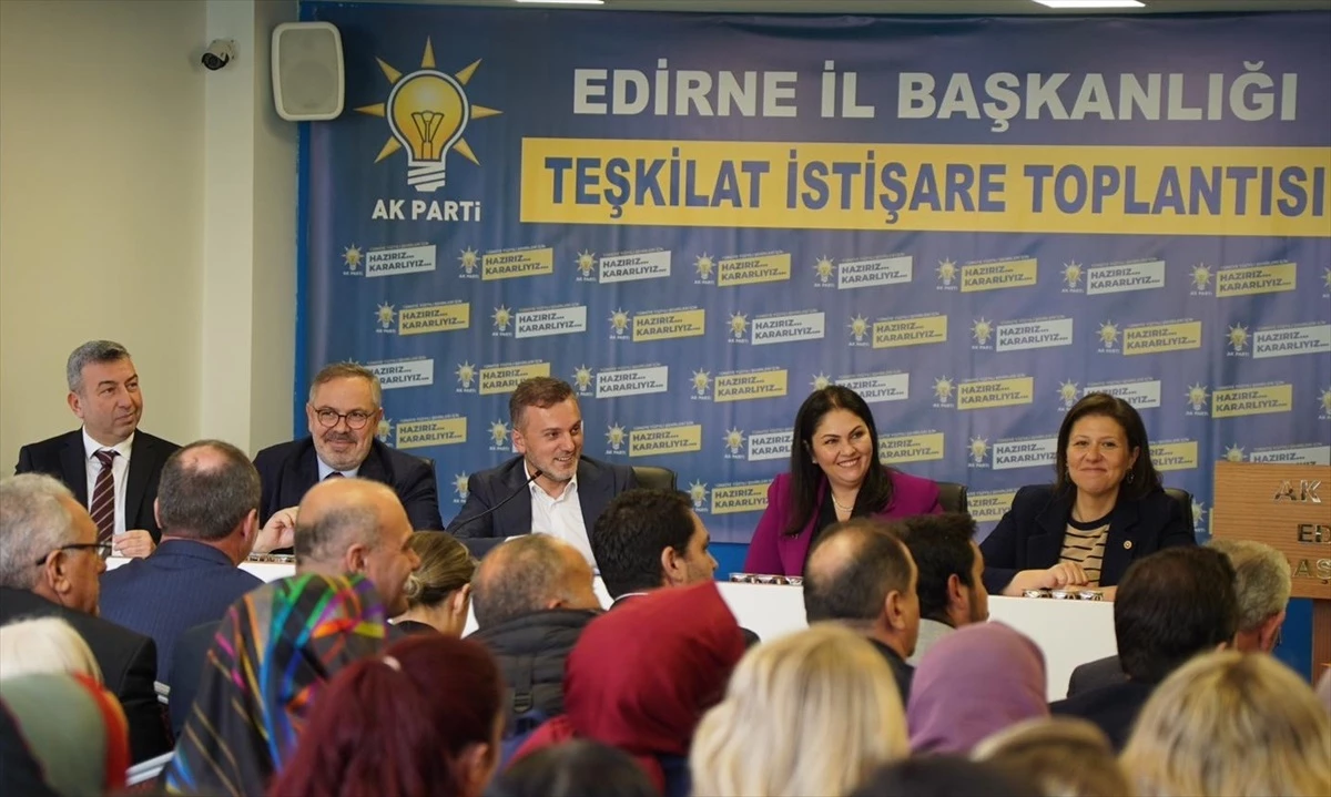 AK Parti Genel Başkan Yardımcısı Erkan Kandemir Edirne\'de Partililerle Buluştu