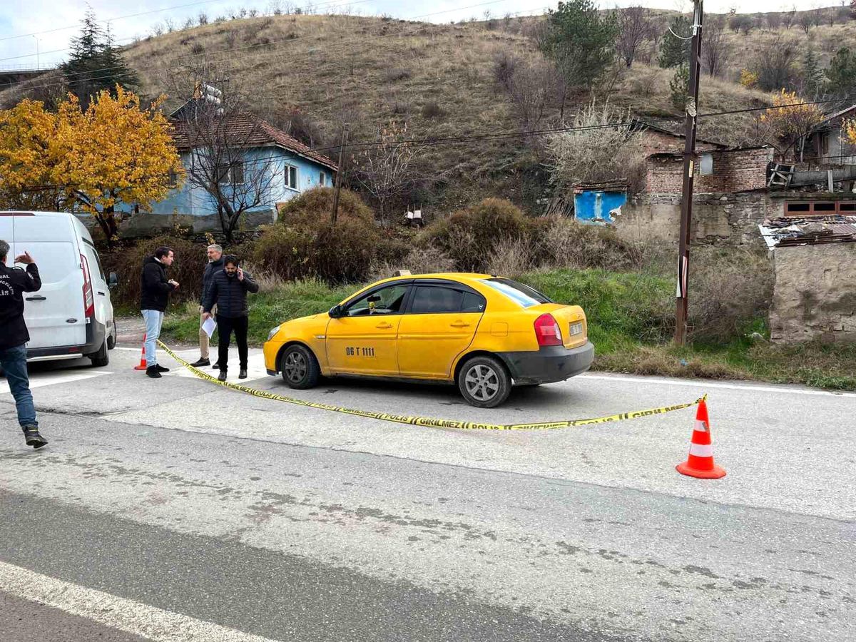 Ankara\'da Kadın Eski Eşi Tarafından Boğazı Kesilerek Öldürüldü
