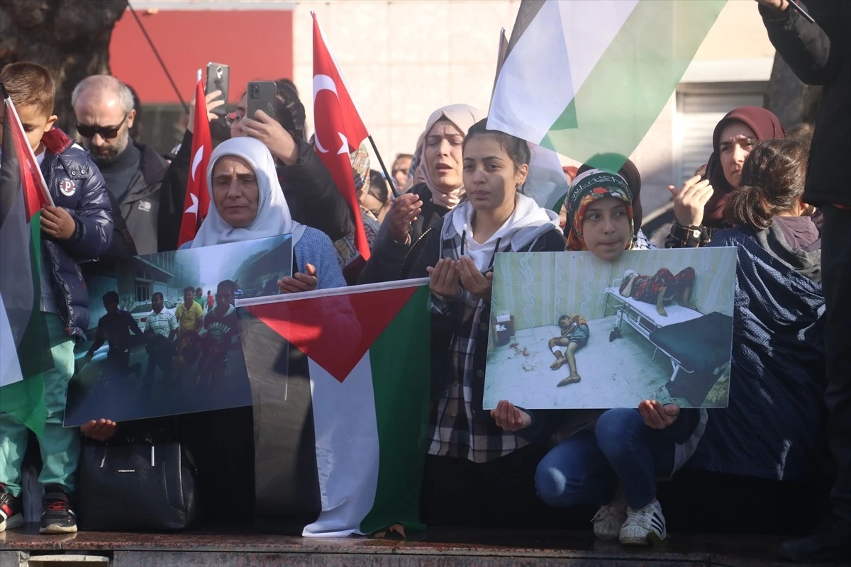 Bursa ve çevre illerde Filistin\'e destek gösterisi düzenlendi