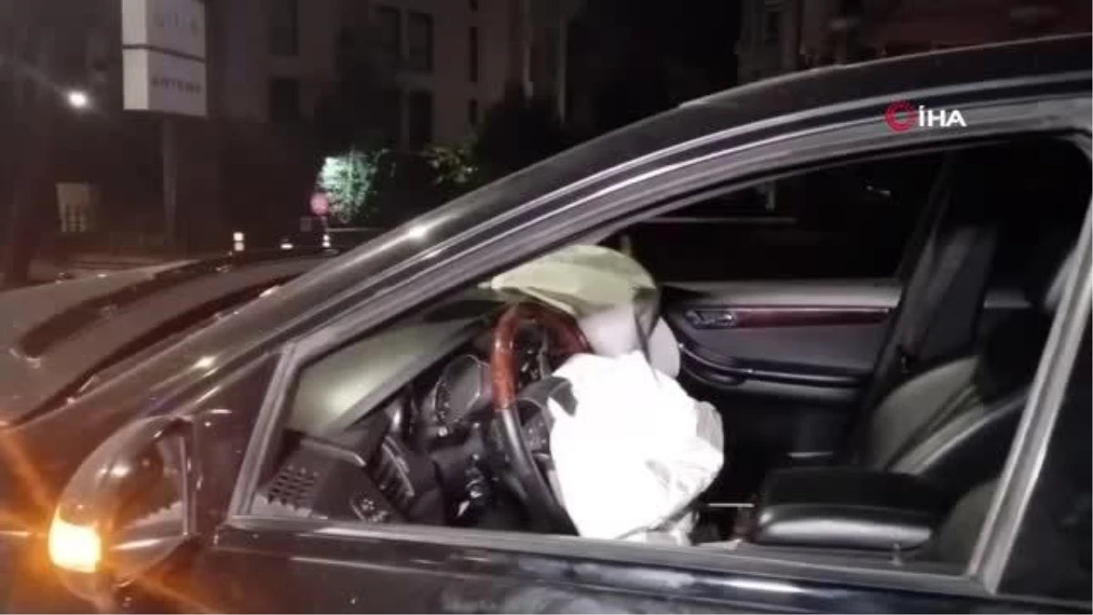 Kadıköy\'de Alkollü Sürücü Kaza Yaptı