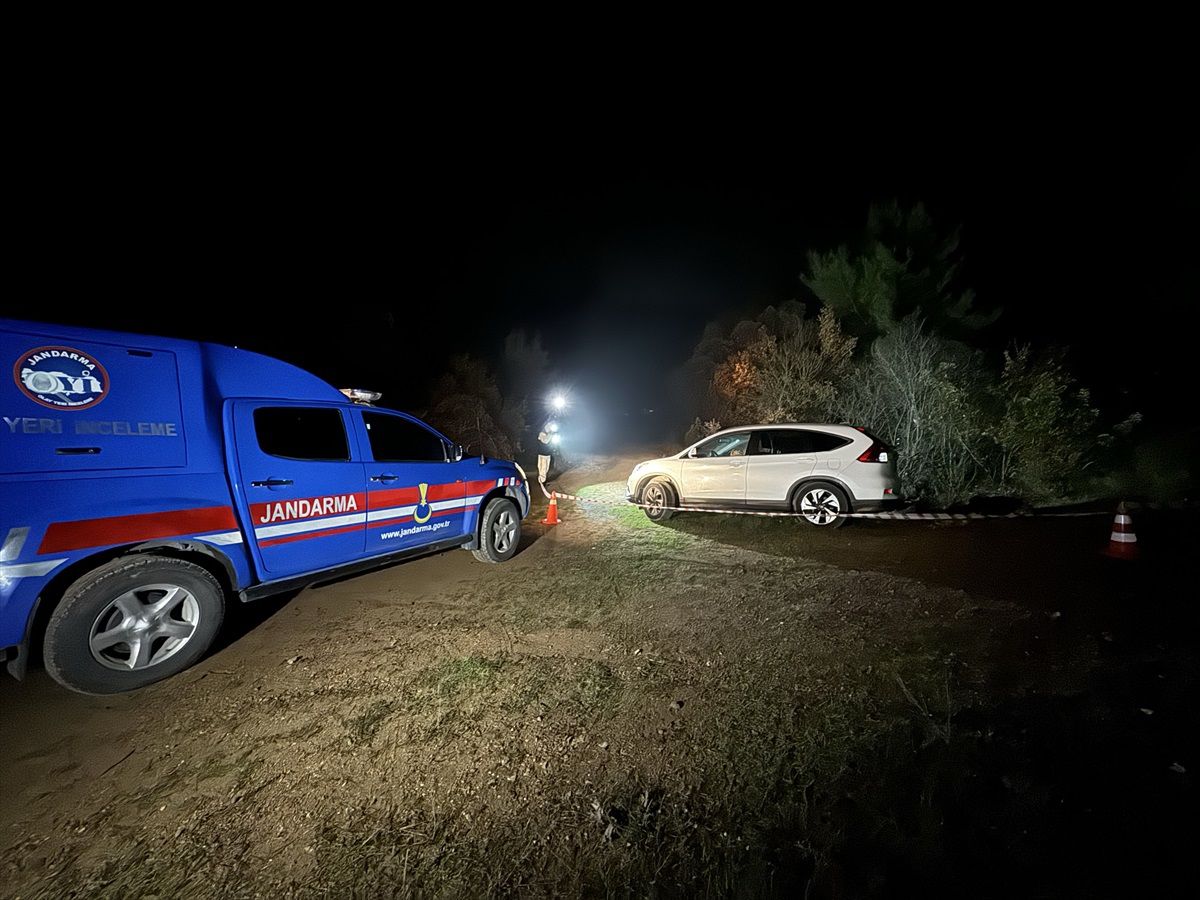 Manisa\'da Karısını ve Kayınbiraderini Öldüren Kişi İntihar Etti