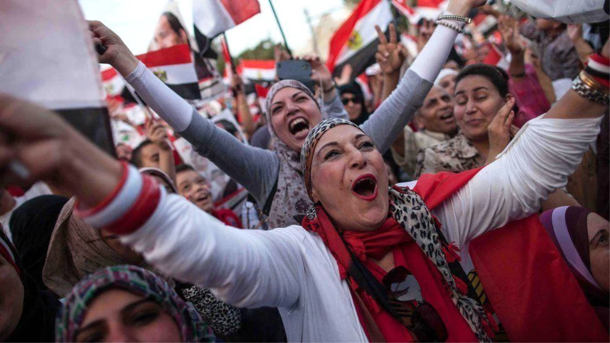 Mısır seçimleri: Ekonomik kriz ağırlaşırken Sisi üçüncü kez cumhurbaşkanı adayı