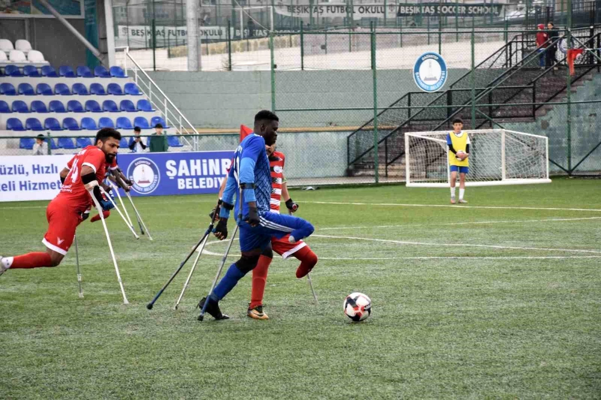 Şahinbey Belediye Ampute Futbol Takımı, Kayseri Melikgazi\'yi 3-0 mağlup etti