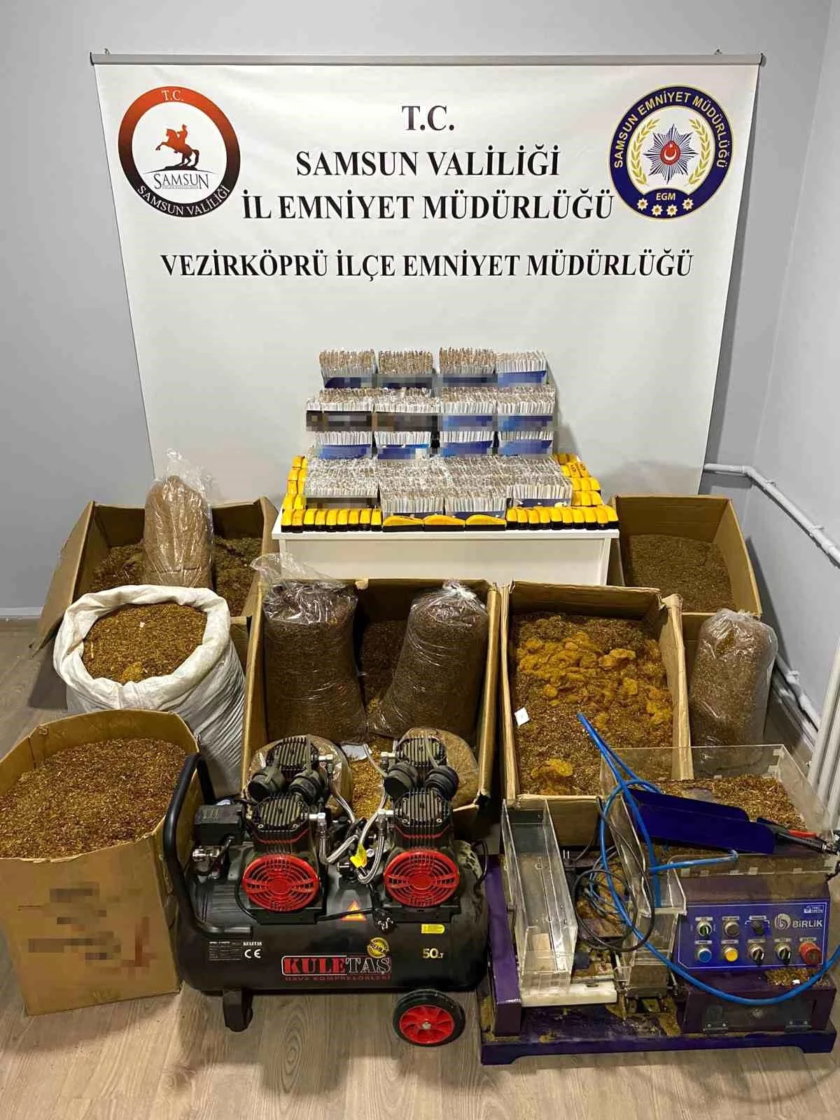 Samsun\'da kaçak tütün mamulleri ele geçirildi