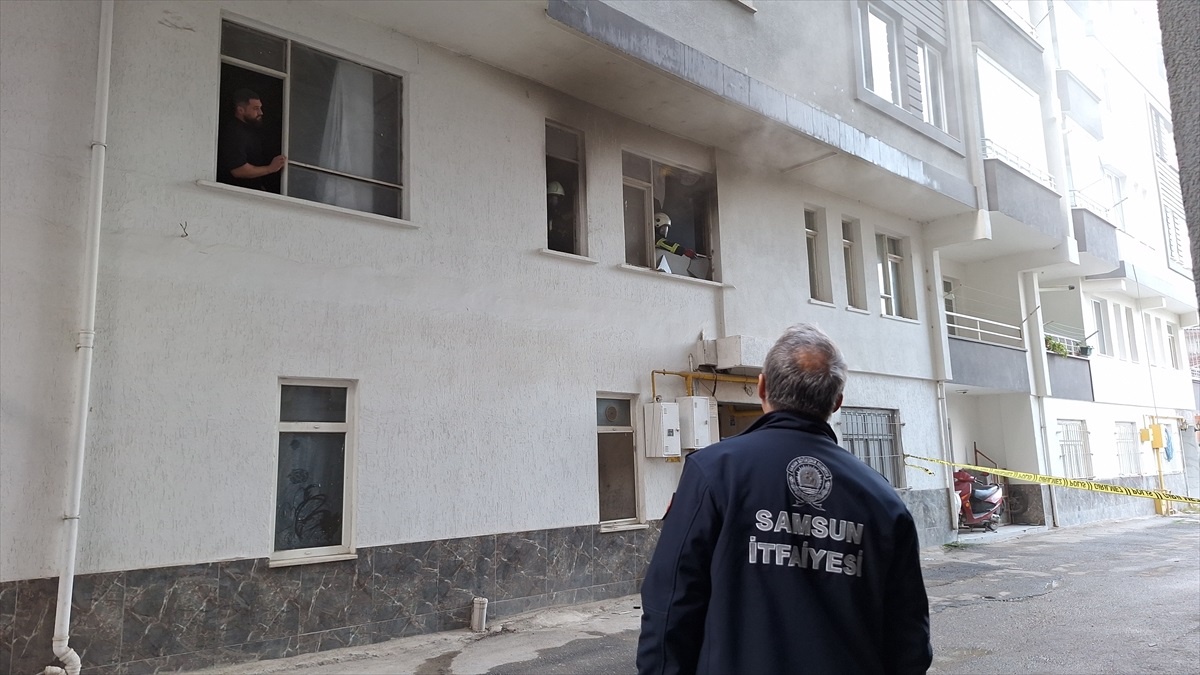 Samsun Bafra\'da spor merkezinde çıkan yangın söndürüldü