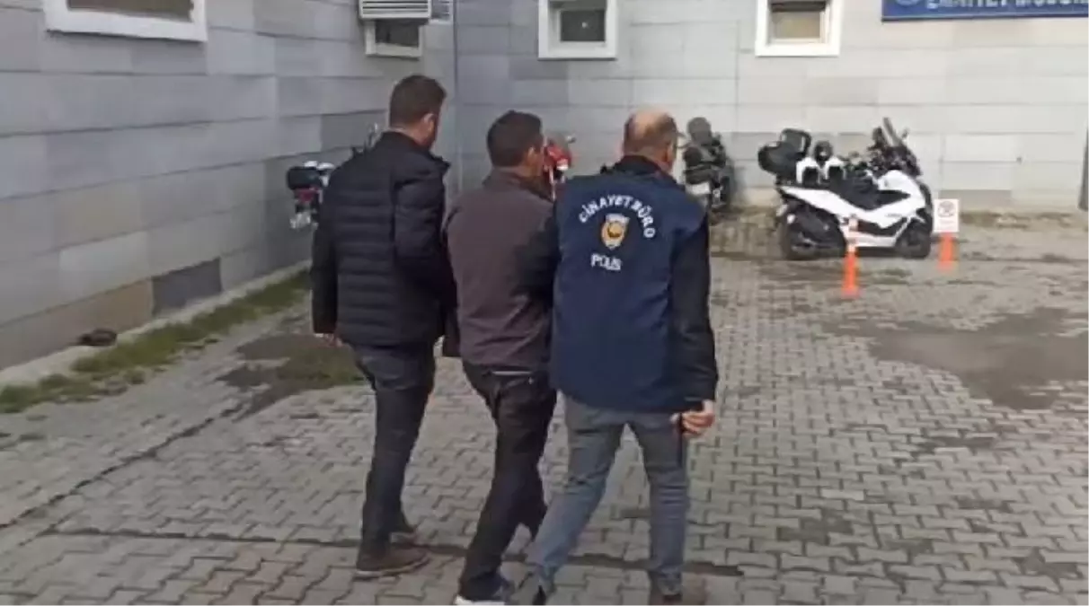 Samsun'da tartışma sonucu arkadaşını bıçaklayan şüpheli gözaltına alındı