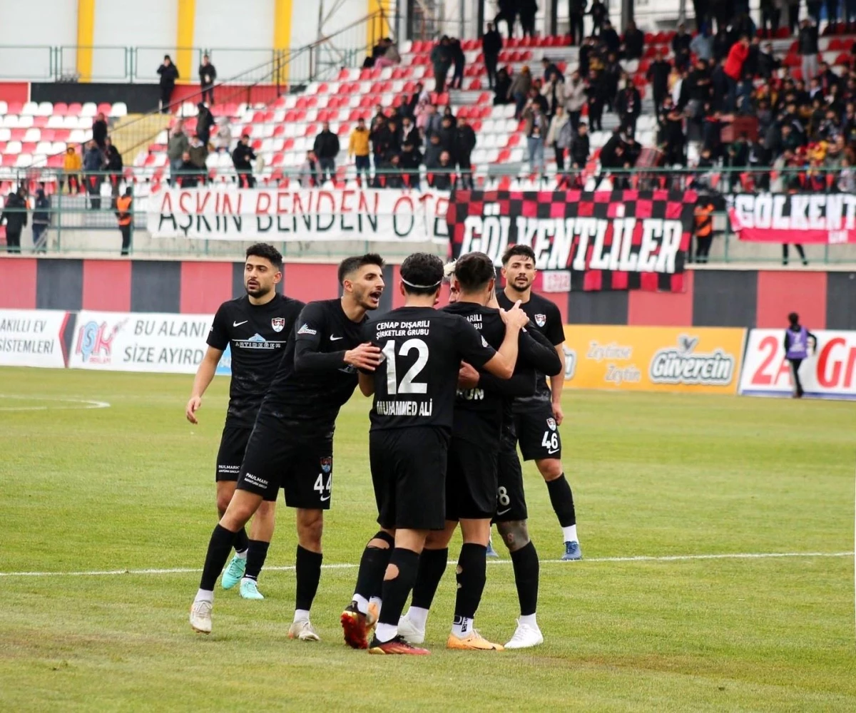 Vanspor FK, Beyoğlu Yeni Çarşı\'ya mağlup oldu