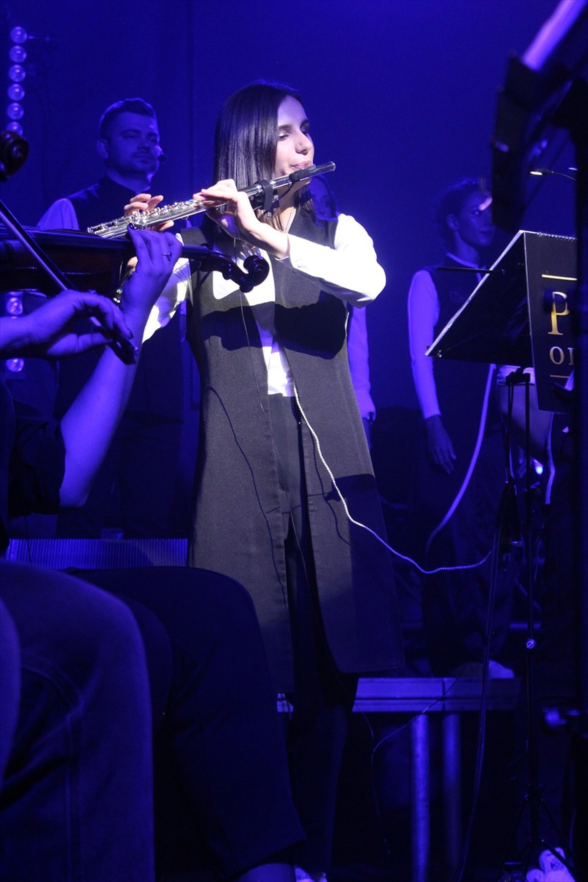 Ukraynalı müzik grubu Antalya\'da konser verdi