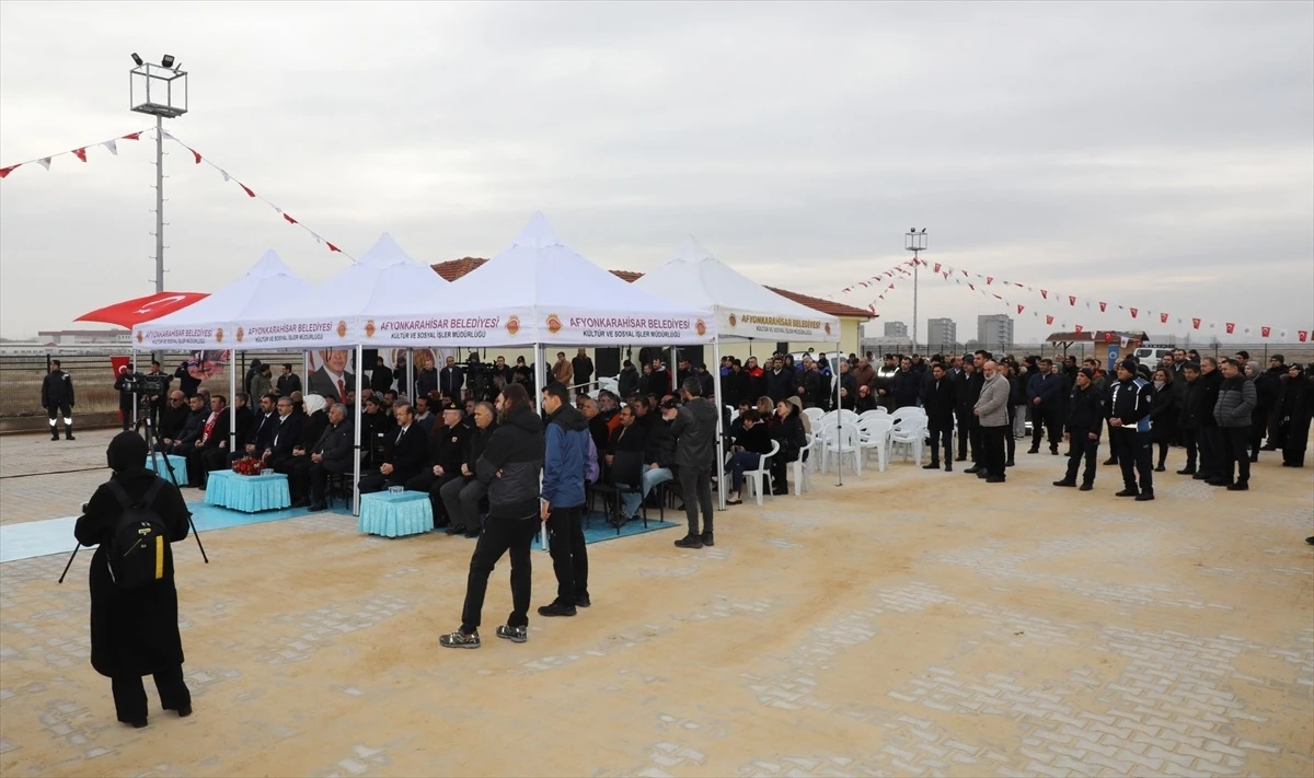 Afyonkarahisar Belediyesi, AKÜ Ahmet Necdet Sezer Kampüsünde hobi bahçelerini hizmete açtı