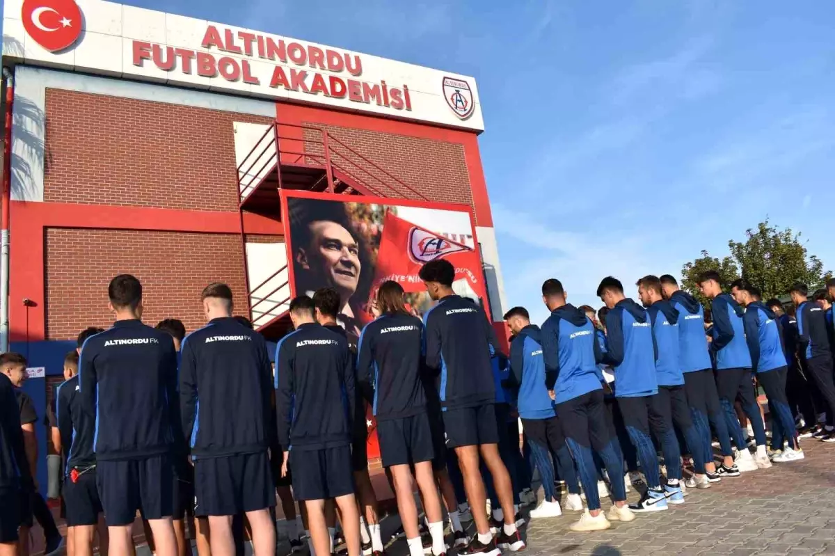 Altınordu Futbol Kulübü, Anıtkabir\'i ziyaret edecek