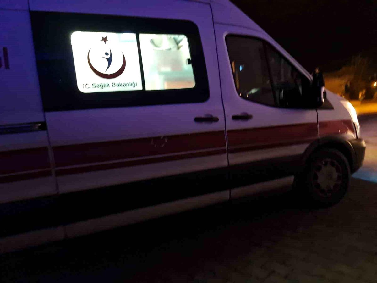 Diyarbakır\'da amca ile yeğen arasında silahlı kavga: 1 ölü, 1 ağır yaralı