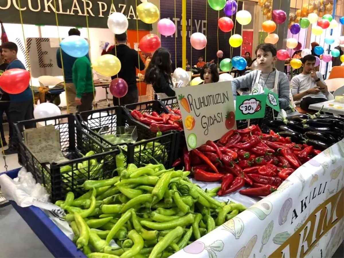 Erzurum Bilim\'de Öğrenciler Tarım ve Teknolojiyi Bir Arada Öğreniyor