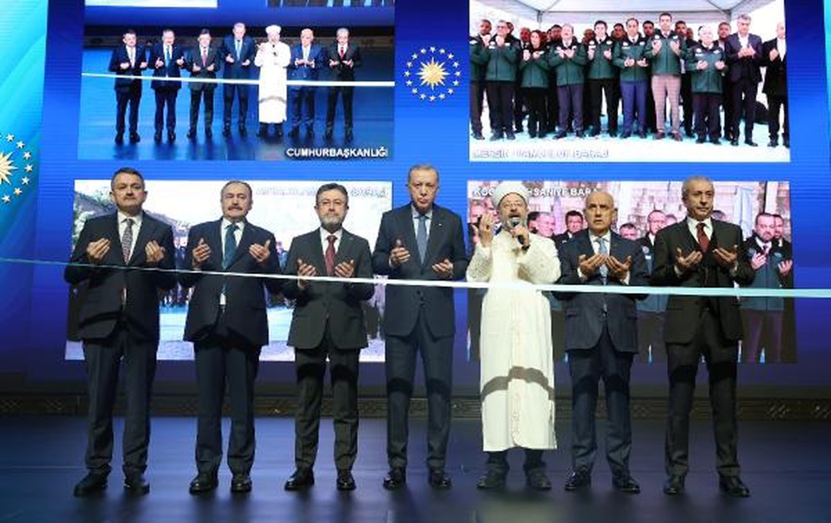 Cumhurbaşkanı Erdoğan Devlet Su İşleri 369 Tesis Toplu Açılış Töreni\'nde konuştu: (1)