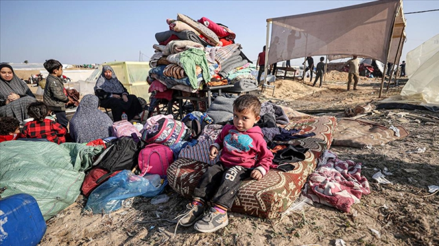 Gazze'de hayatını kaybedenlerin sayısı 18 bin 205'e yükseldi