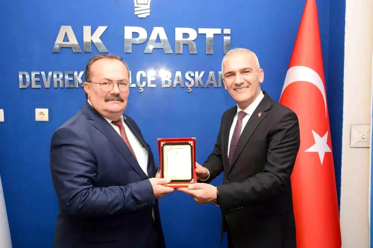 AK Parti Devrekani İlçe Başkanı görevini devretti