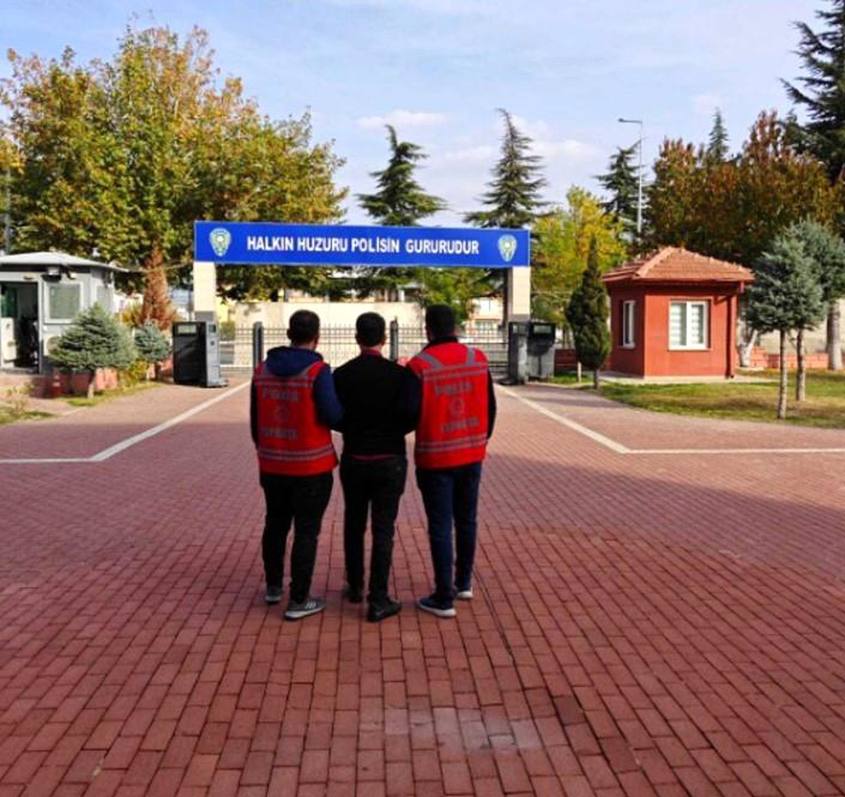 Isparta\'da firari yakalandı