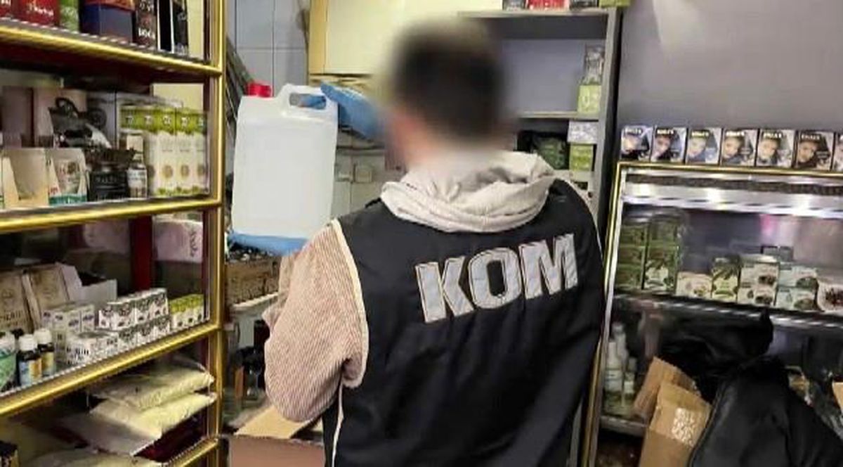 İzmir\'de 59 operasyonda sahte içki ve kaçak tütün ele geçirildi