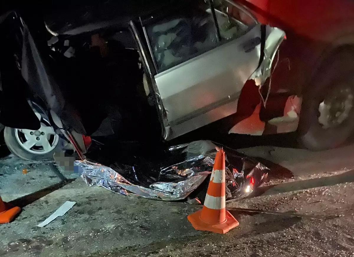 İznik'te tır kazası: 1 ölü, 1 yaralı