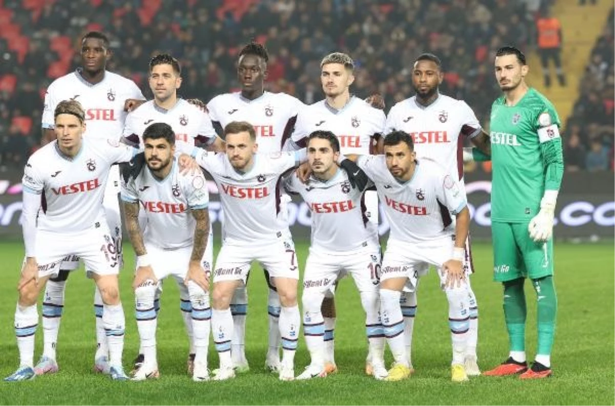 Trabzonspor Gaziantep FK\'yı 3-1 mağlup etti