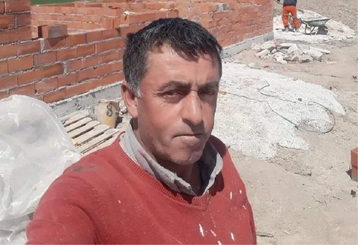 Eskişehir\'de traktöre çarpan kamyonet sürücüsü hayatını kaybetti