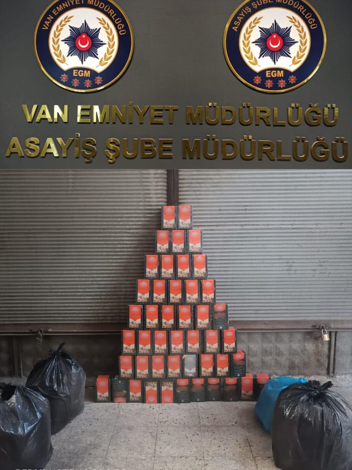 Van\'da 19 şüpheli tutuklandı