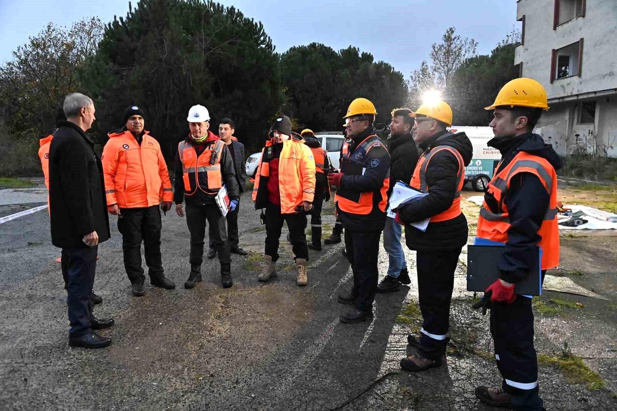 Süleymanpaşa Belediyesi Arama Kurtarma Birimi Tatbikat Yaptı