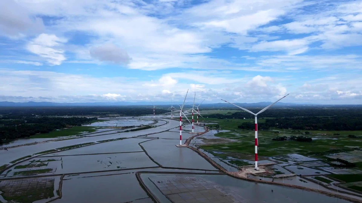 Bangladeş\'te Rüzgar Enerjisi Santrali Faaliyete Geçti