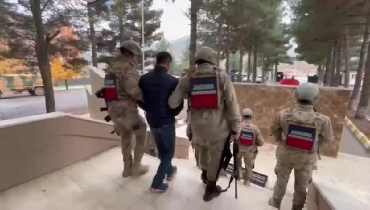 Diyarbakır\'da PKK/KCK propagandası yapan 10 şüpheli yakalandı